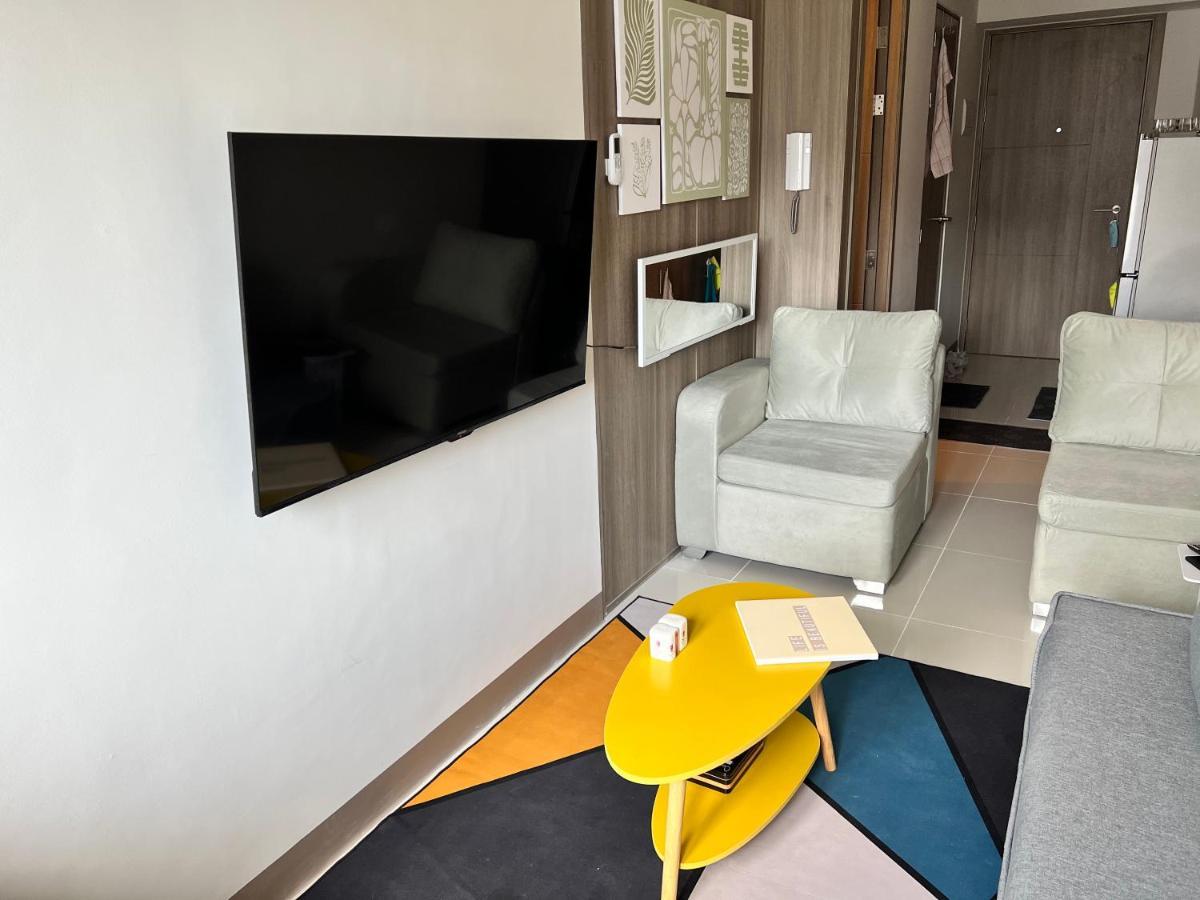Beautiful 1Bed Condo Nr Airport, Moa, Makati, Bay Manila Eksteriør billede